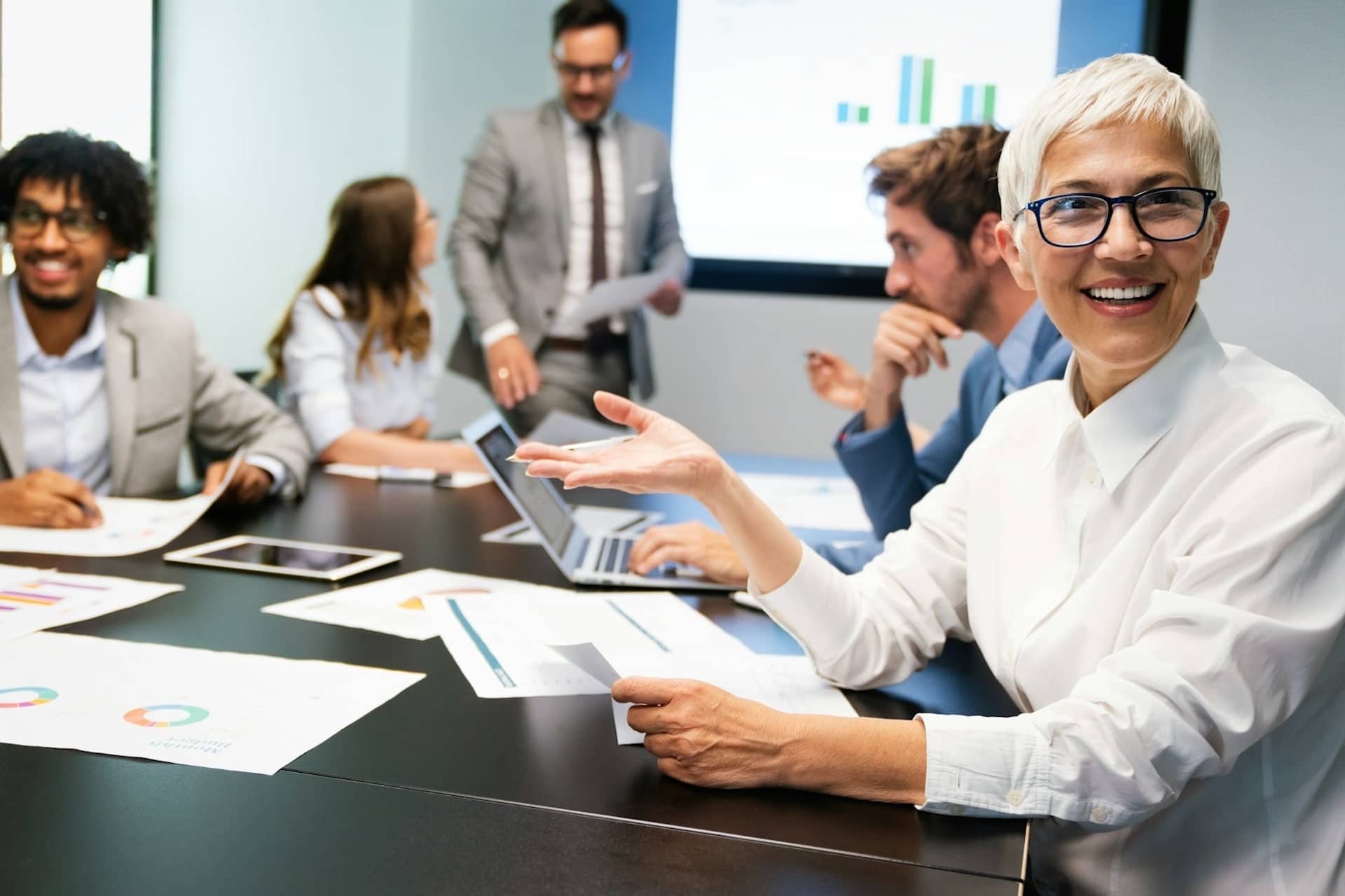 Boosting Business Resilience: Reputation Management, Cybersecurity, and Employee Engagement